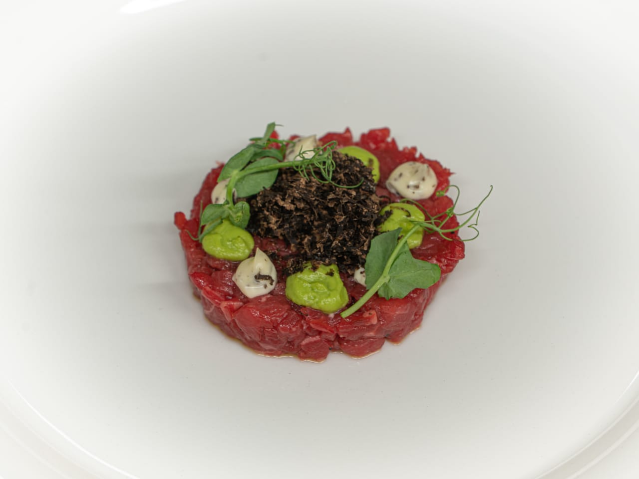 Kabier Tartar, avocado, tartufo Perigord