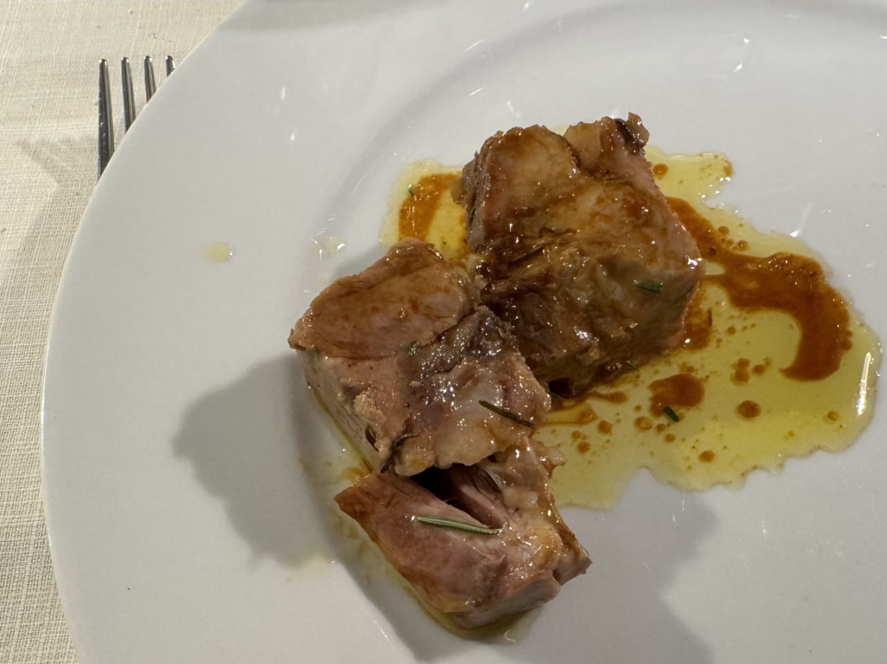 Spalla di vitello a bassa temperatura e Faraona nostrana alla salvia