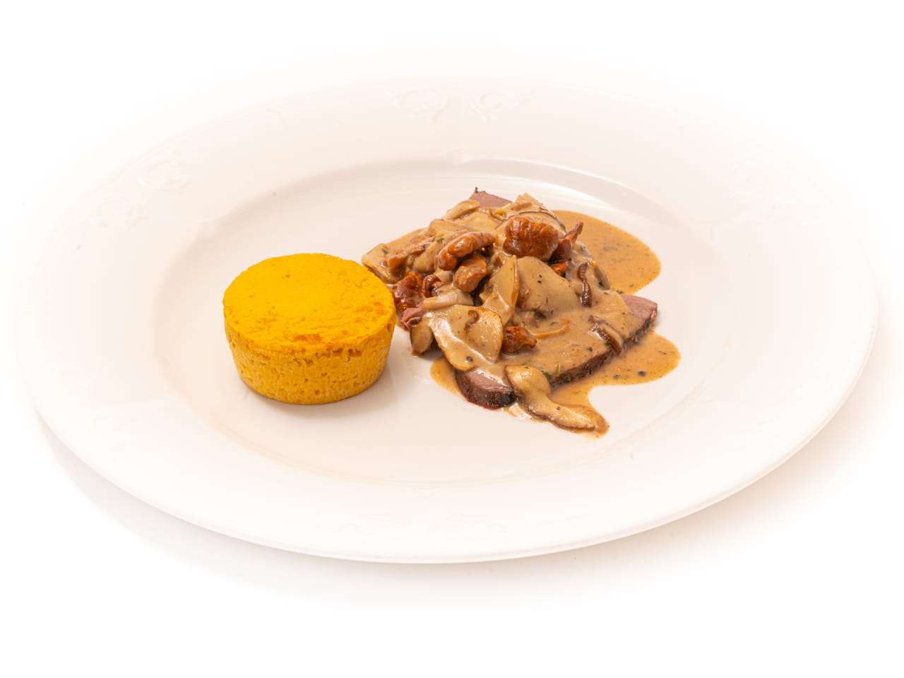Coscia di capriolo “Sant'Uberto” e soufflé di zucca e funghi